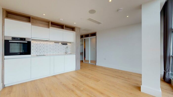 Studio To Rent In Station Road, KT15