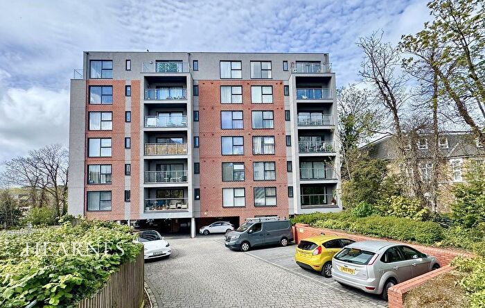 1 Bedroom Flat For Sale In Wootton Mount, Bournemouth, BH1