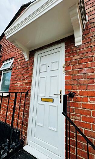 2 Bedroom Flat To Rent In Liverpool Road, Cadishead, Manchester, M44