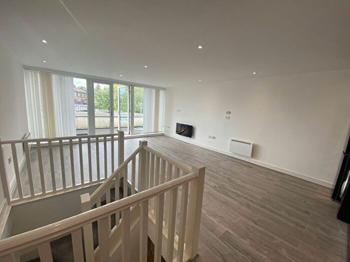 2 Bedroom Flat To Rent In Prospect Terrace, Bury, BL8