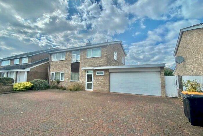 4 Bedroom Detached House To Rent In Putnoe Lane, Bedford, MK41