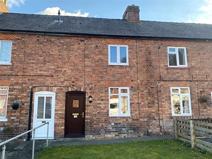 2 Bedroom Terraced House To Rent In Lledan Terrace, Brook Street, Welshpool, SY21