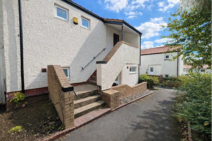 2 Bedroom Flat To Rent In Newriggs, Fatfield, Washington, Sunderland, NE38