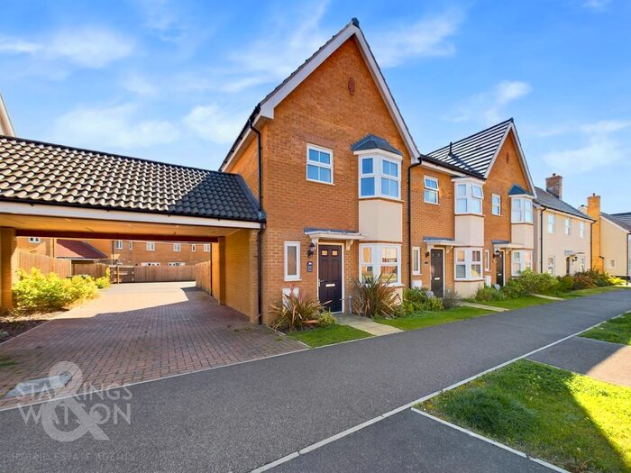 3 Bedroom End Of Terrace House To Rent In Fairway, Costessey, Norwich, NR8
