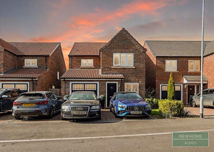 3 Bedroom Detached House For Sale In Geldart Avenue, South Cave, Brough, HU15