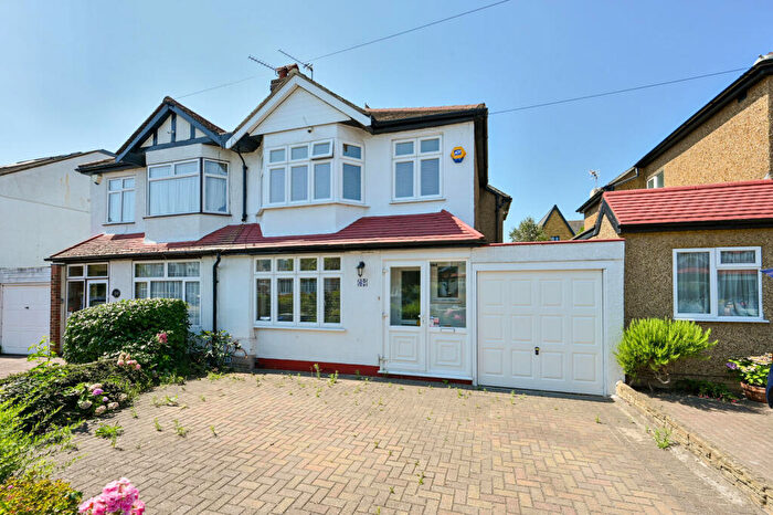 3 Bedroom Semi-Detached House To Rent In Selbourne Avenue, Surbiton, Surrey, , Surbiton, KT6