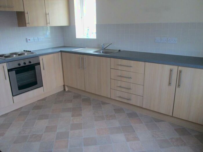 2 Bedroom Apartment To Rent In Queensway, Grimethorpe, S72