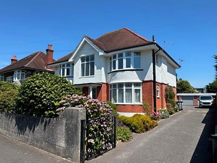 2 Bedroom Apartment For Sale In Branksome Dene Road, Branksome Dene, BH4