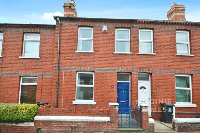 2 Bedroom Terraced House For Sale In Gwennyth Street, Cathays, Cardiff, CF24