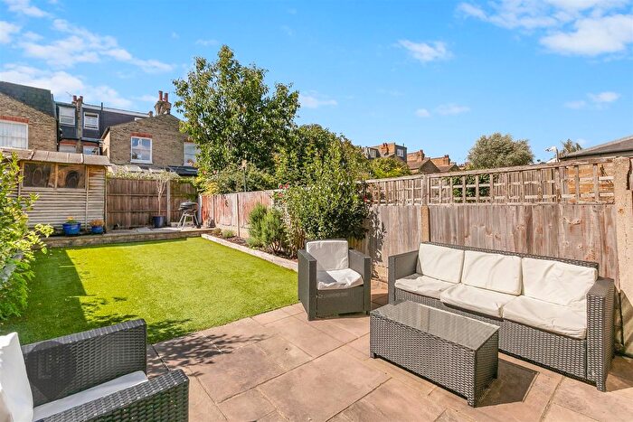 3 Bedroom Property To Rent In Engadine Street, London, SW18