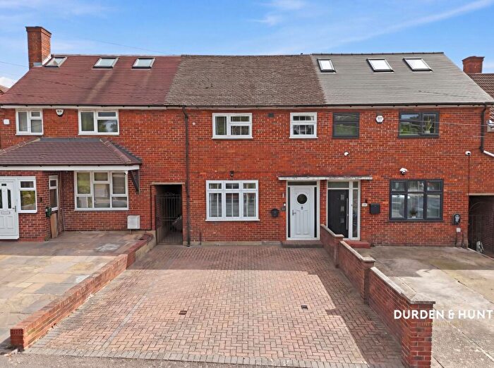 3 Bedroom Terraced House For Sale In Barrington Green, Loughton, IG10
