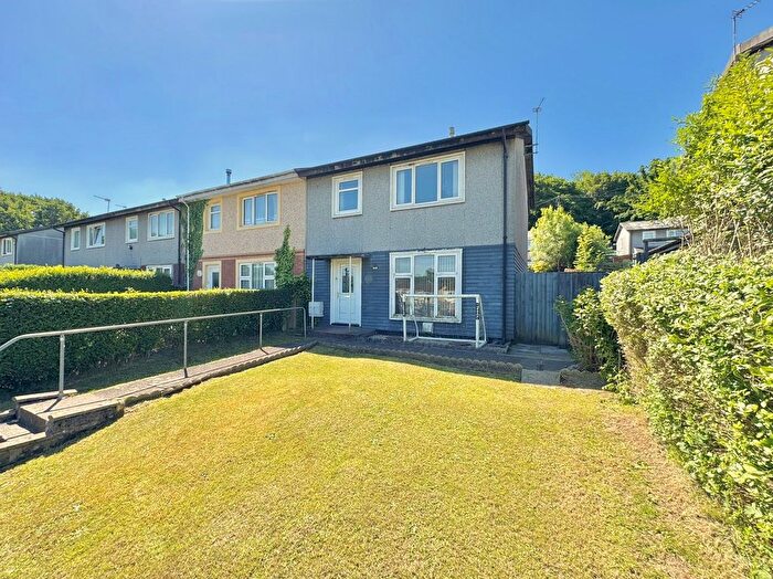 3 Bedroom End Of Terrace House For Sale In Cwmbach Road, Waunarlwydd, Swansea, City And County Of Swansea., SA5
