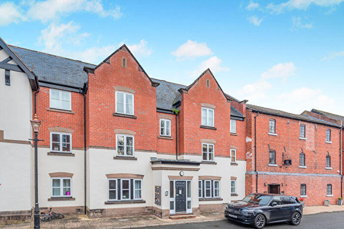 2 Bedroom Flat For Sale In Bedroom Ground Floor Apartment. Tattenhall. Chester, CH3