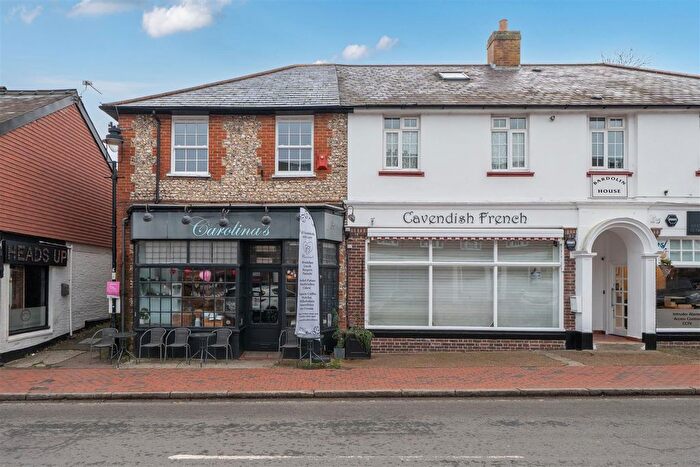 1 Bedroom Flat To Rent In Church Road, Great Bookham, Bookham, Leatherhead, KT23