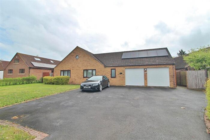 3 Bedroom Detached Bungalow For Sale In Doves Haven, Main Street, Little Humby, NG33