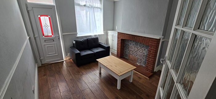 2 Bedroom Terraced House For Sale In Carlton Street, Mansfield, NG18