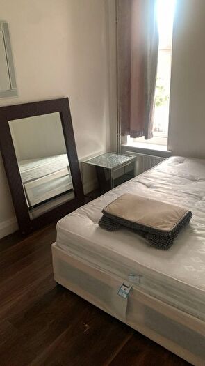 1 Bedroom Terraced House To Rent In Ilford, IG3