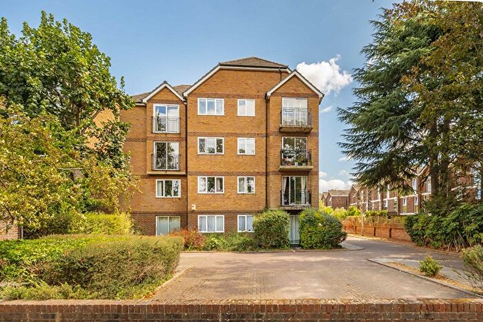 Studio For Sale In Kew Road, Kew, TW9