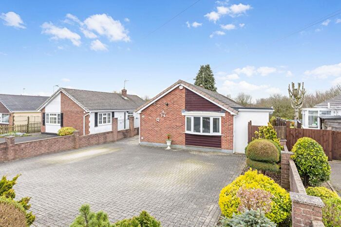 3 Bedroom Bungalow For Sale In Homefield, Shaftesbury, SP7
