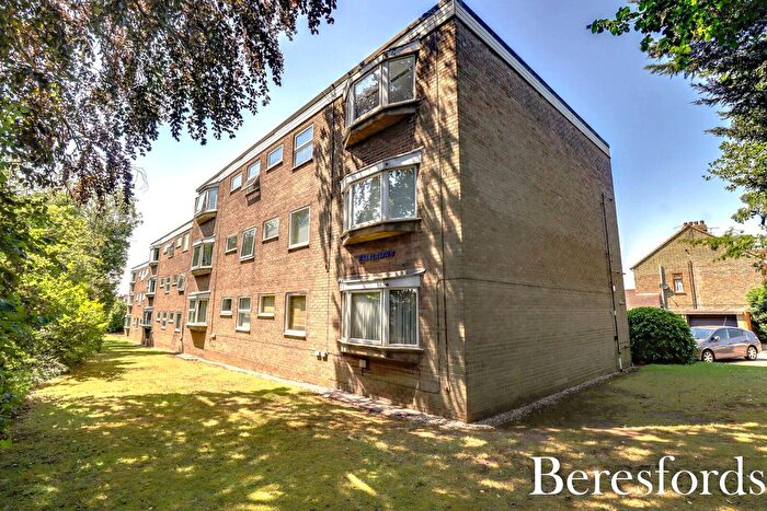 2 Bedroom Flat For Sale In London Road, Brentwood, CM14