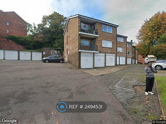 2 Bedroom Flat To Rent In Luton, Luton, LU1