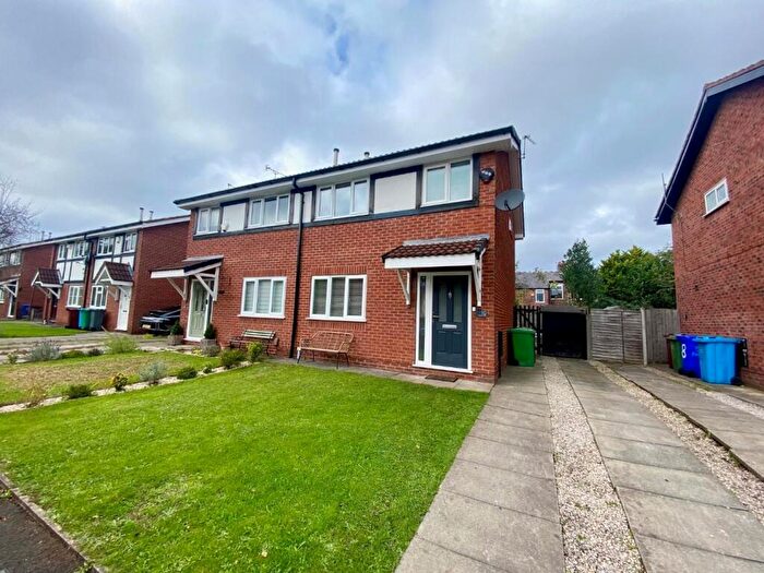 3 Bedroom Semi-Detached House For Sale In Francis Road, Withington, M20