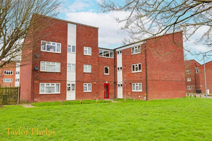 2 Bedroom Apartment To Rent In Rowan Drive, Broxbourne, EN10