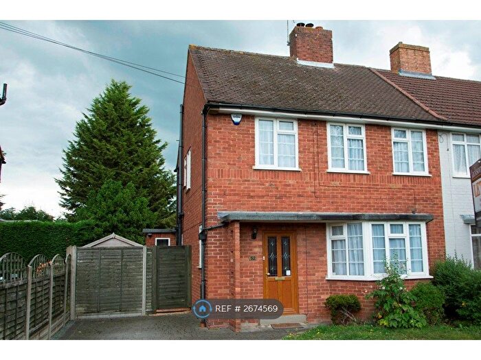 3 Bedroom Semi Detached House To Rent In Buckingham Way, Flackwell Heath, High Wycombe, HP10