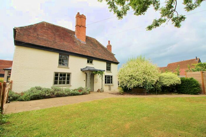 3 Bedroom Property To Rent In Patchetts Green, Aldenham, Watford, WD25