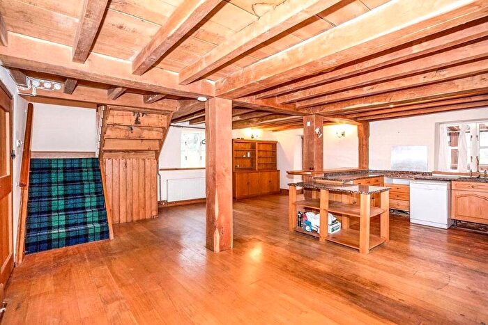 2 Bedroom Garage / Parking To Rent In Compton, Chichester, West Sussex, PO18