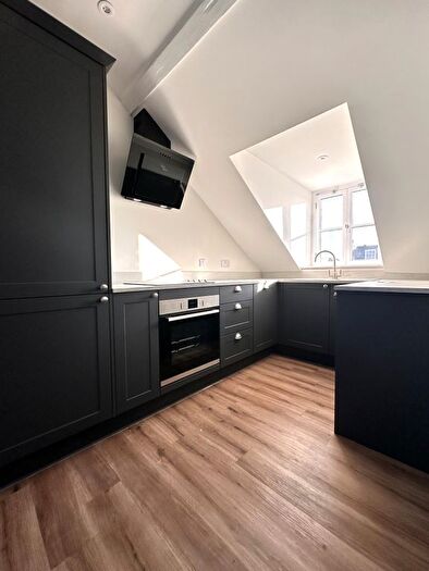 2 Bedroom Flat To Rent In Blossom Street, York, YO24