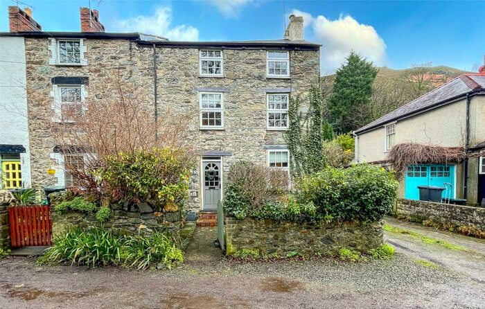 3 Bedroom End Of Terrace House For Sale In Bron Derw, Old Mill Road, Dwygyfylchi, Penmaenmawr, LL34