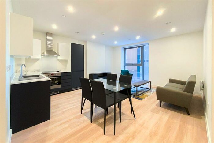 2 Bedroom Apartment To Rent In Laurence Place, M3