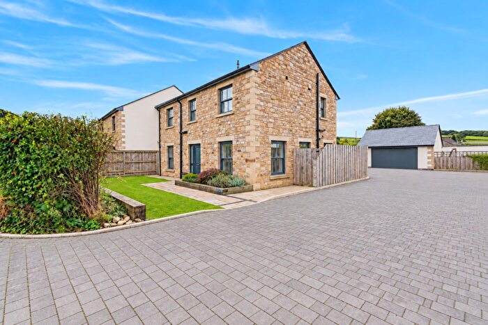 4 Bedroom Detached House For Sale In Home Farm Close, Wray, Lancaster, LA2