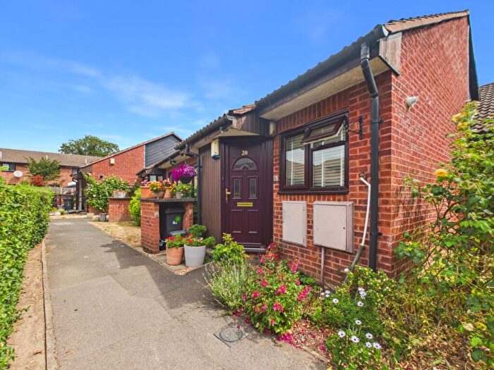 2 Bedroom Bungalow For Sale In The Oaks, Kimberley Close, Langley, Berkshire, SL3