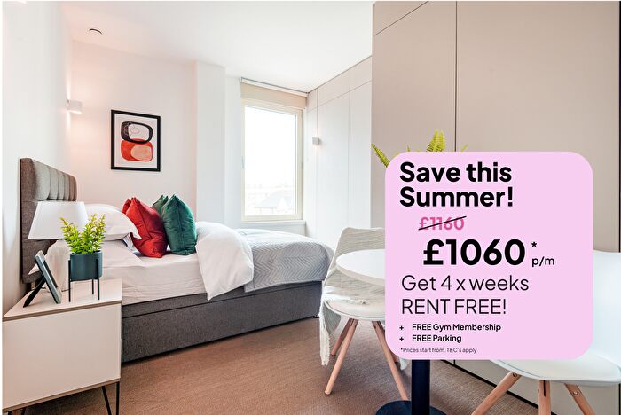 Studio To Rent In Staines Road, Hounslow, TW3