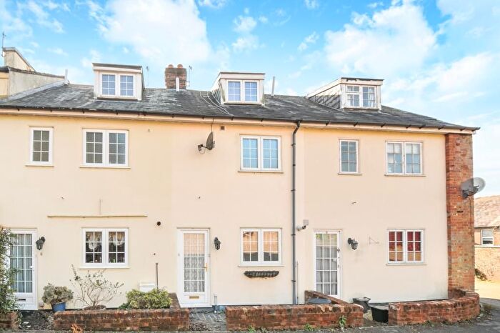 2 Bedroom Terraced House To Rent In Inkerman Terrace, Chesham, HP5