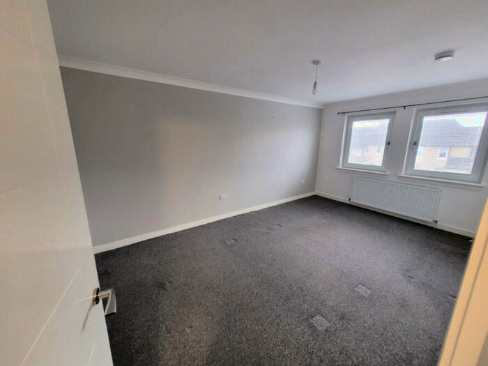 1 Bedroom Flat To Rent In B, Shottskirk Road, Shotts, ML7