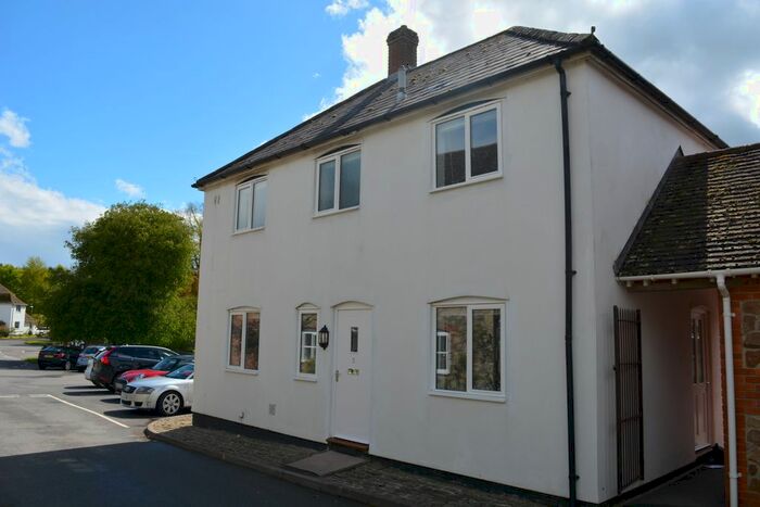 3 Bedroom End Of Terrace House To Rent In The Square, Aldbourne, Marlborough, SN8