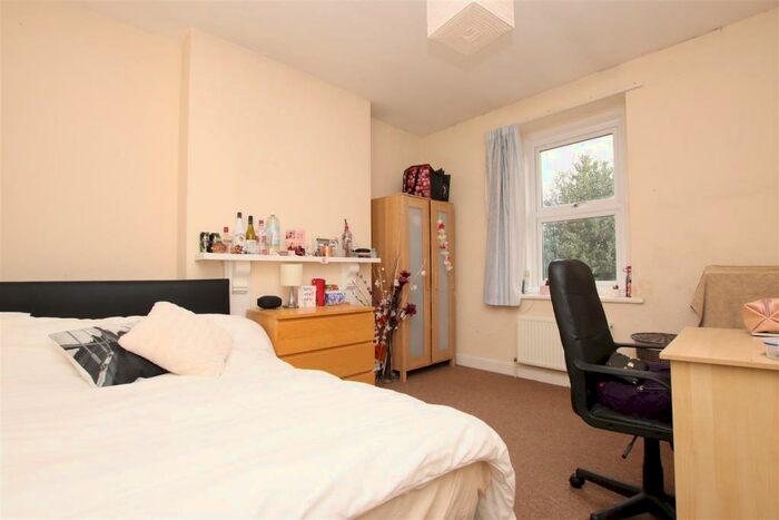 6 Bedroom Terraced House To Rent In Newbridge Road, Bath, BA1