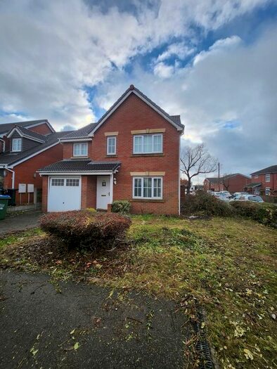 4 Bedroom Detached House To Rent In Powke Lane, Rowley Regis, B65