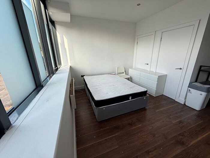 Studio To Rent In Elmgrove Road, Harrow, HA1