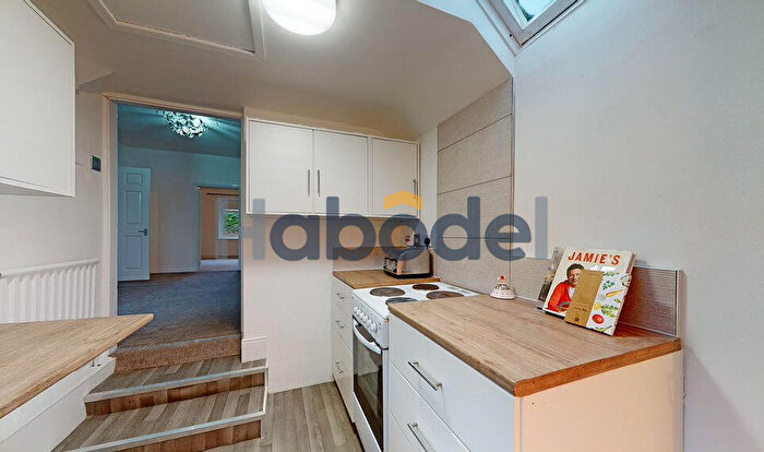 3 Bedroom Flat To Rent In Auburn Place, Morpeth, NE61