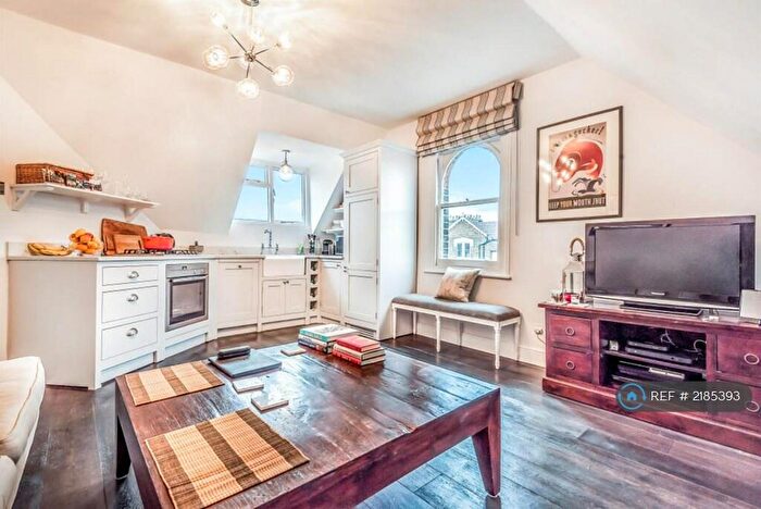 1 Bedroom Flat To Rent In Upper Tollington Park, London, N4