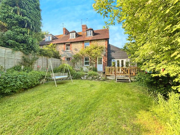 3 Bedroom End Of Terrace House For Sale In Otham Street, Otham, Maidstone, ME15