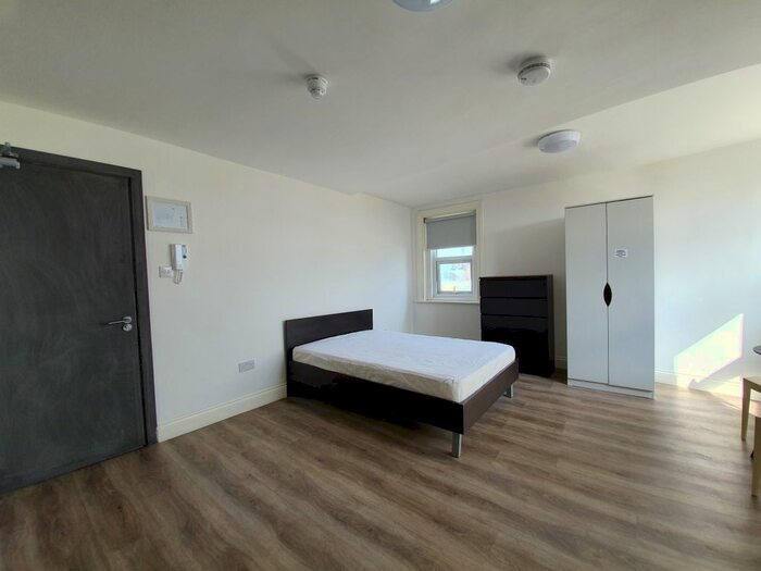 Property To Rent In Warspite Road, London, SE18