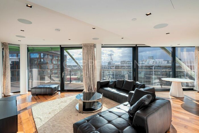 3 Bedroom Flat For Sale In Riverlight Quay, Nine Elms, London, SW11