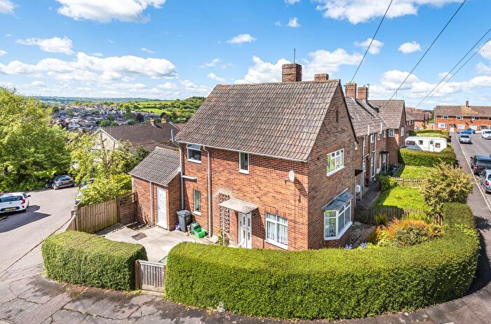 3 Bedroom End Of Terrace House For Sale In Blackdown View, Ilminster, TA19