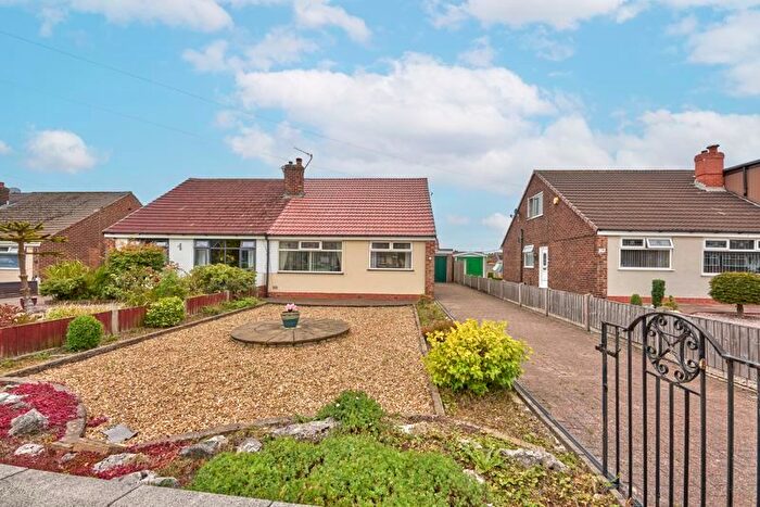 2 Bedroom Bungalow For Sale In Martland Avenue, Wigan, WN6