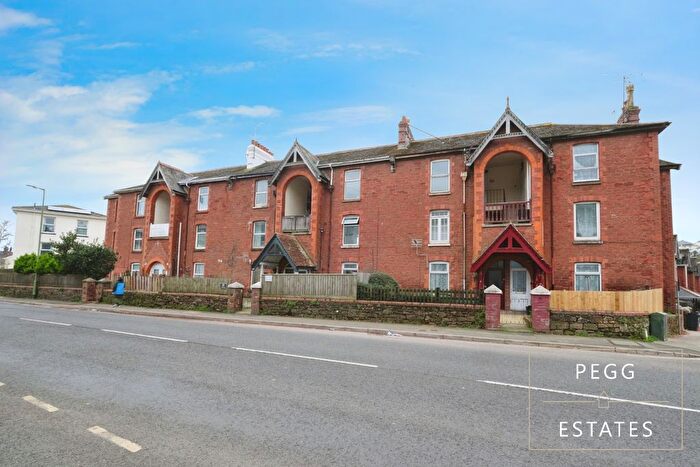 2 Bedroom Flat For Sale In Merritt Flats, Totnes Road, Paignton, TQ3